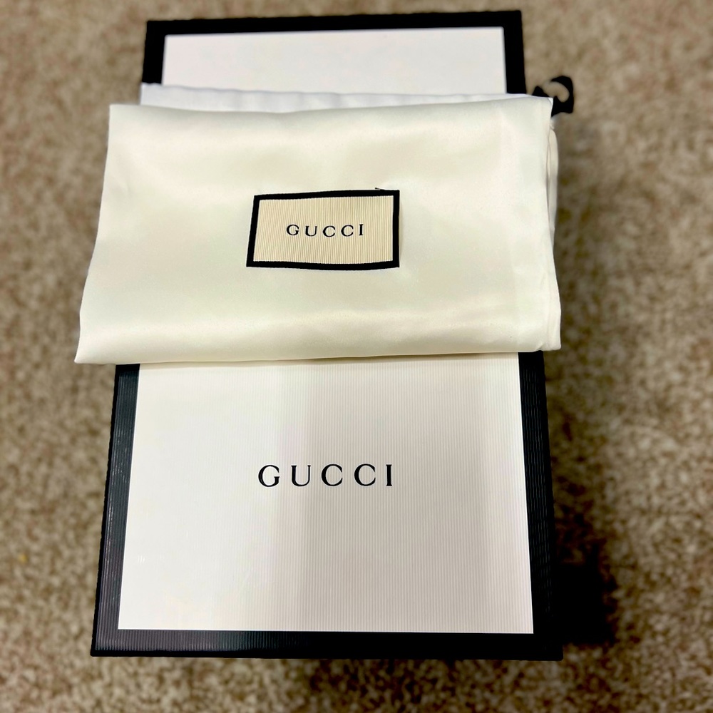Original Gucci shoebox + dust bag